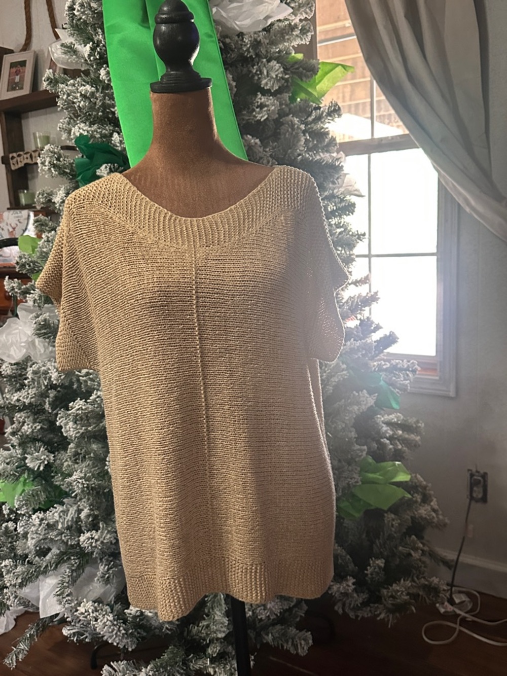Classic Cream Knit Short-Sleeve Sweater Top